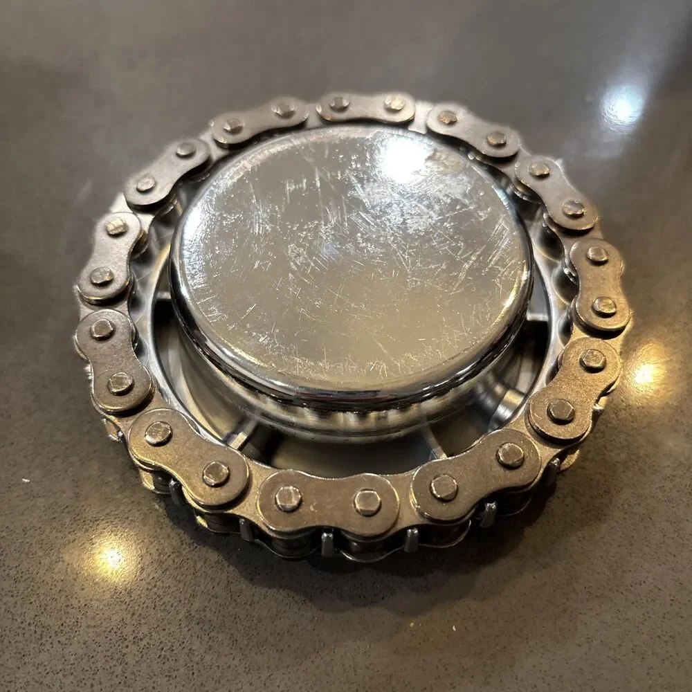 Metal Industrial Style Iron Motorcycle Bike Chain Ashtray Steampunk One Pc